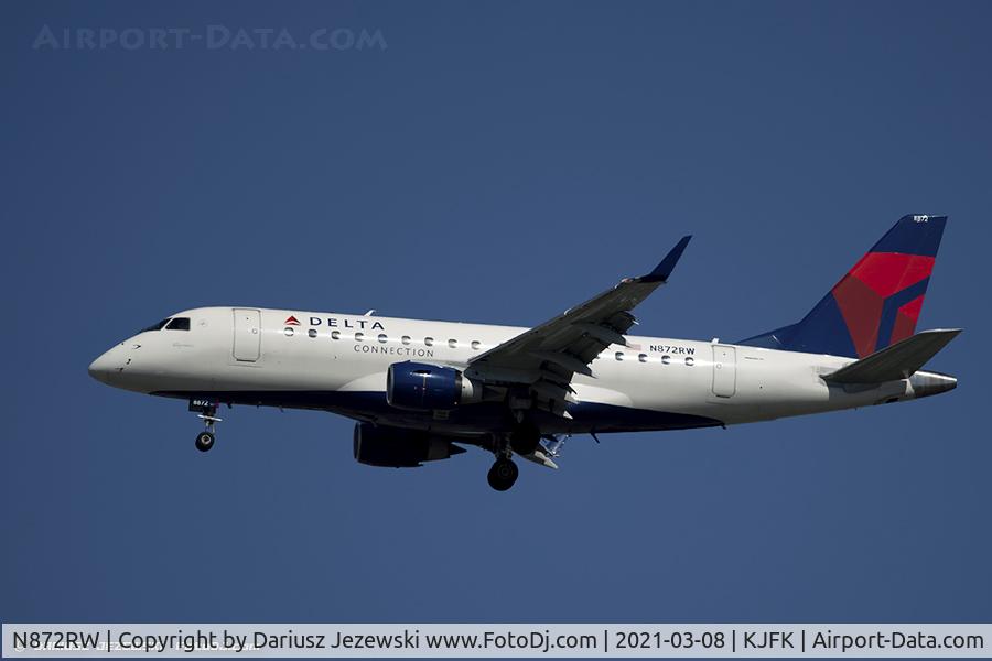 N872RW, 2006 Embraer ERJ 170-100 SE C/N 17000143, Embraer ERJ-170-100SE- Delta Connection (Republic Airlines)   C/N 17000143, N872RW