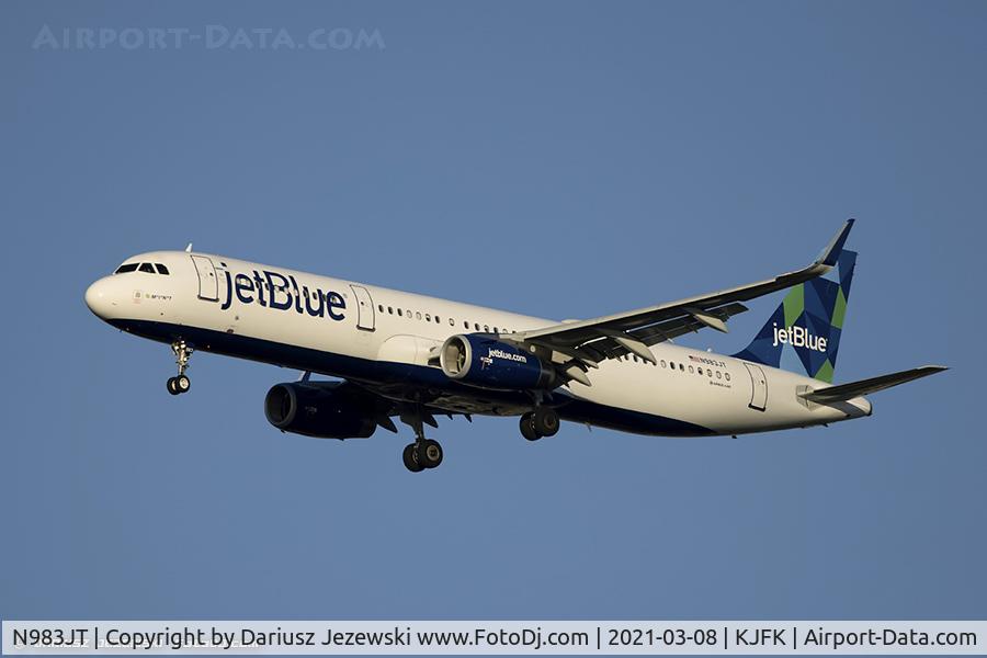 N983JT, 2017 Airbus A321-231 C/N 7739, Airbus A321-231 