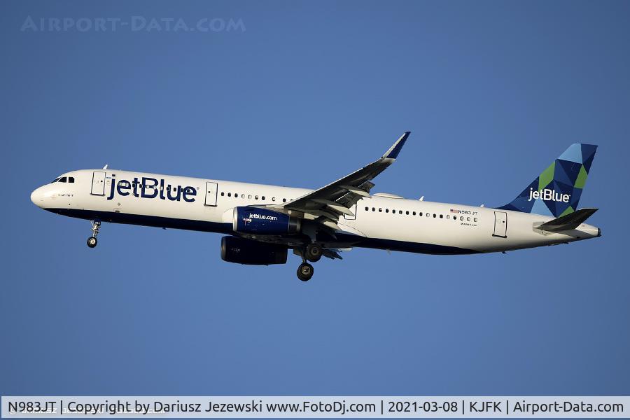 N983JT, 2017 Airbus A321-231 C/N 7739, Airbus A321-231 