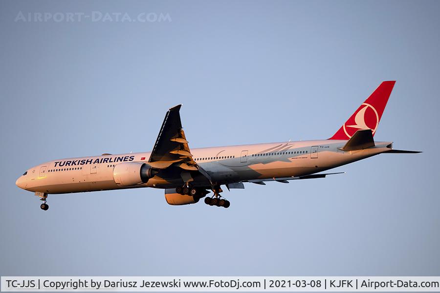 TC-JJS, 2014 Boeing 777-3F2/ER C/N 44117, Boeing 777-3F2/ER - Turkish Airlines  C/N 44117, TC-JJS