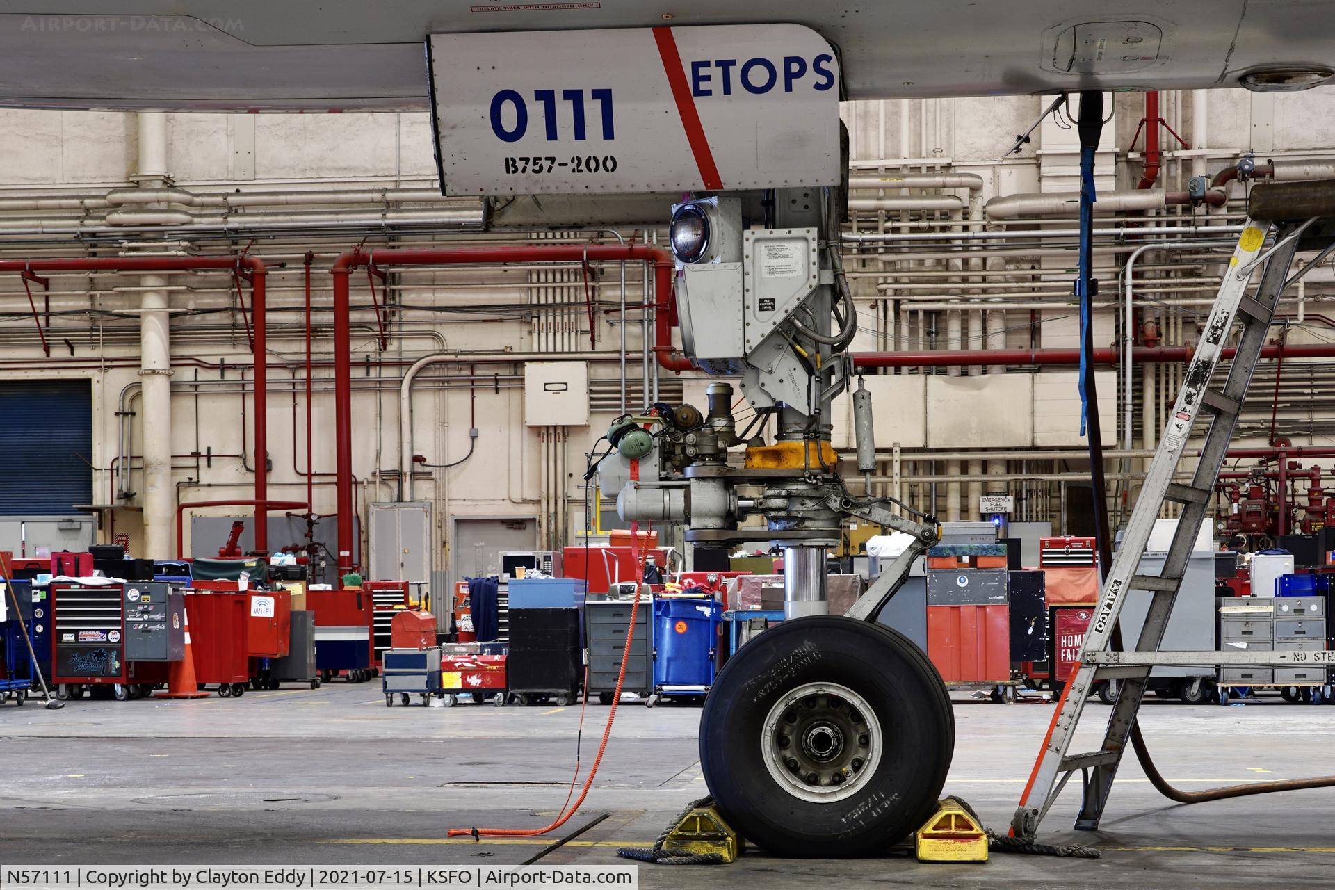 N57111, 1994 Boeing 757-224 C/N 27301, SFO 2021.