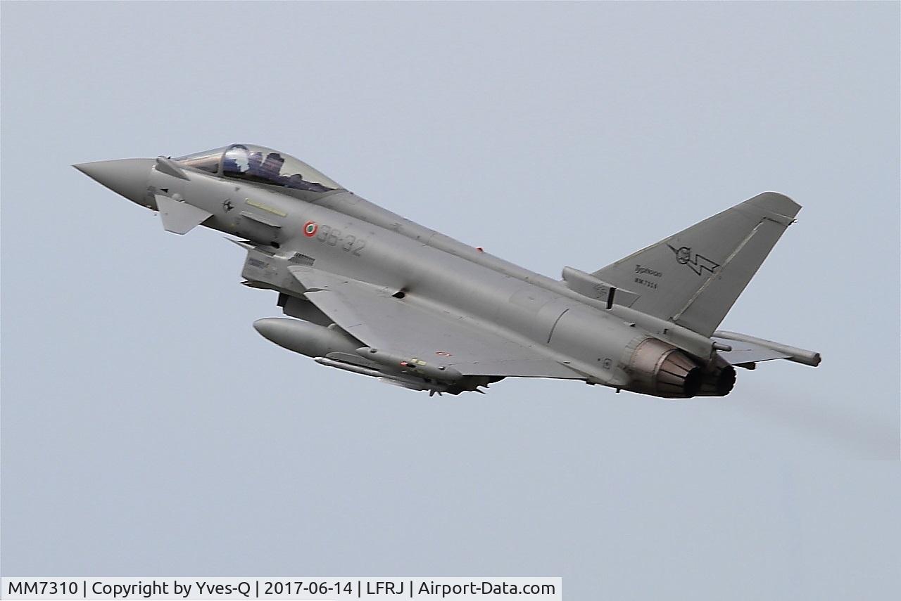 MM7310, Eurofighter EF-2000 Typhoon S C/N IS042, Eurofighter EF-2000 Typhoon S, Take off rwy 26, Landivisiau Naval Air Base (LFRJ) Tiger Meet 2017