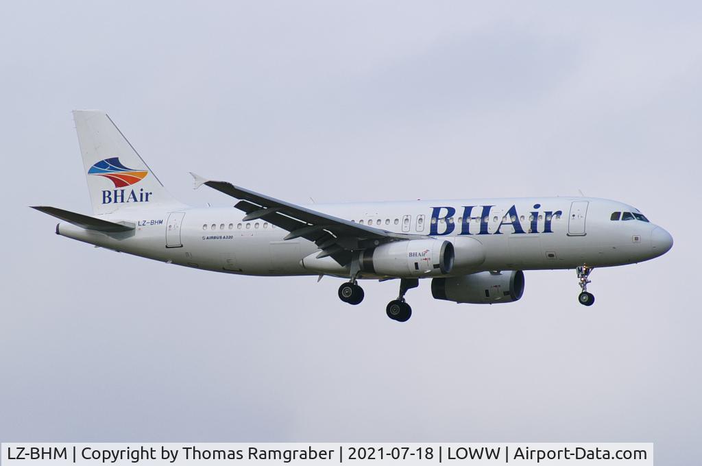 LZ-BHM, 2005 Airbus A320-232 C/N 2457, BH Air Airbus A320