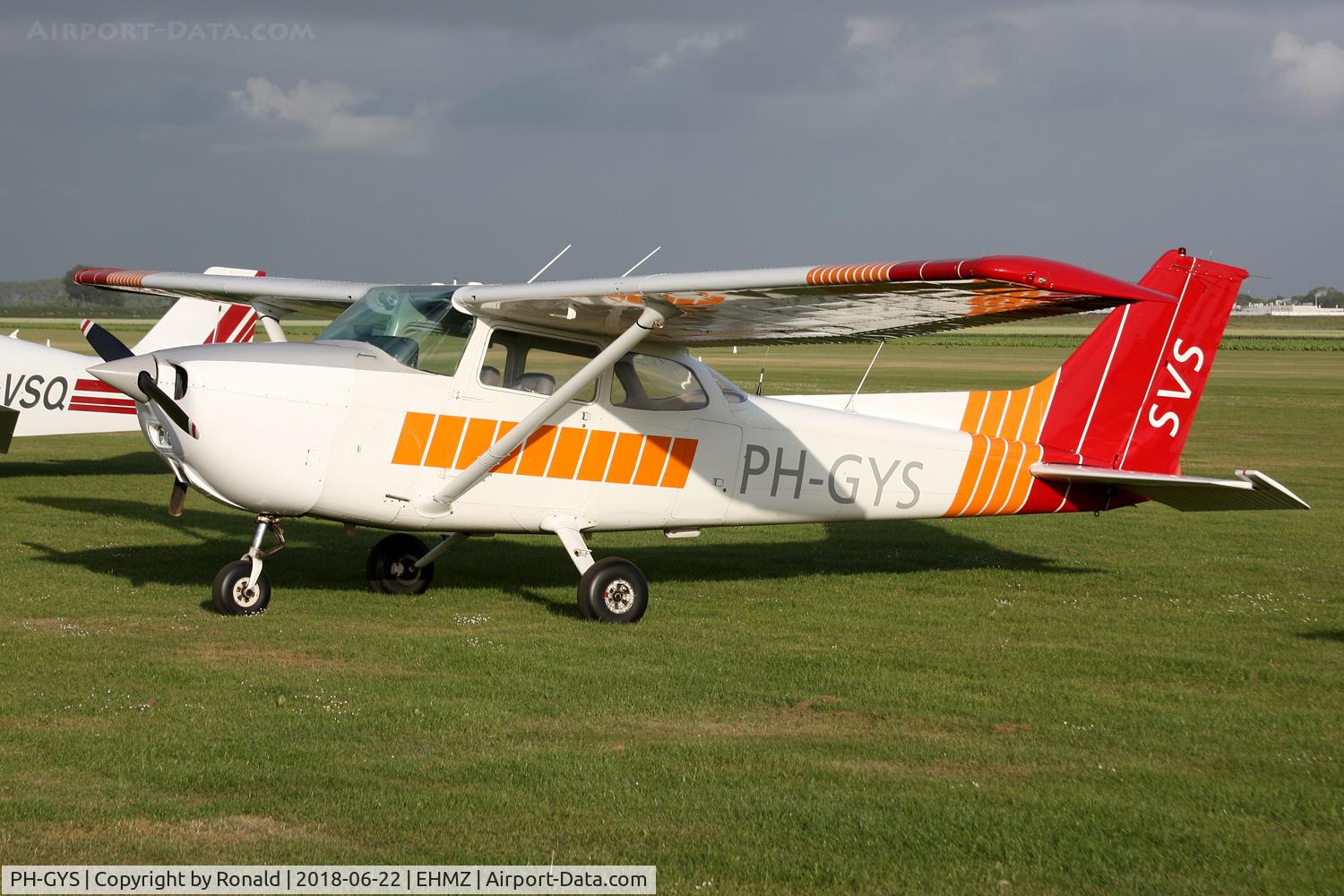 PH-GYS, 1979 Reims F172N Skyhawk C/N 1871, at ehmz