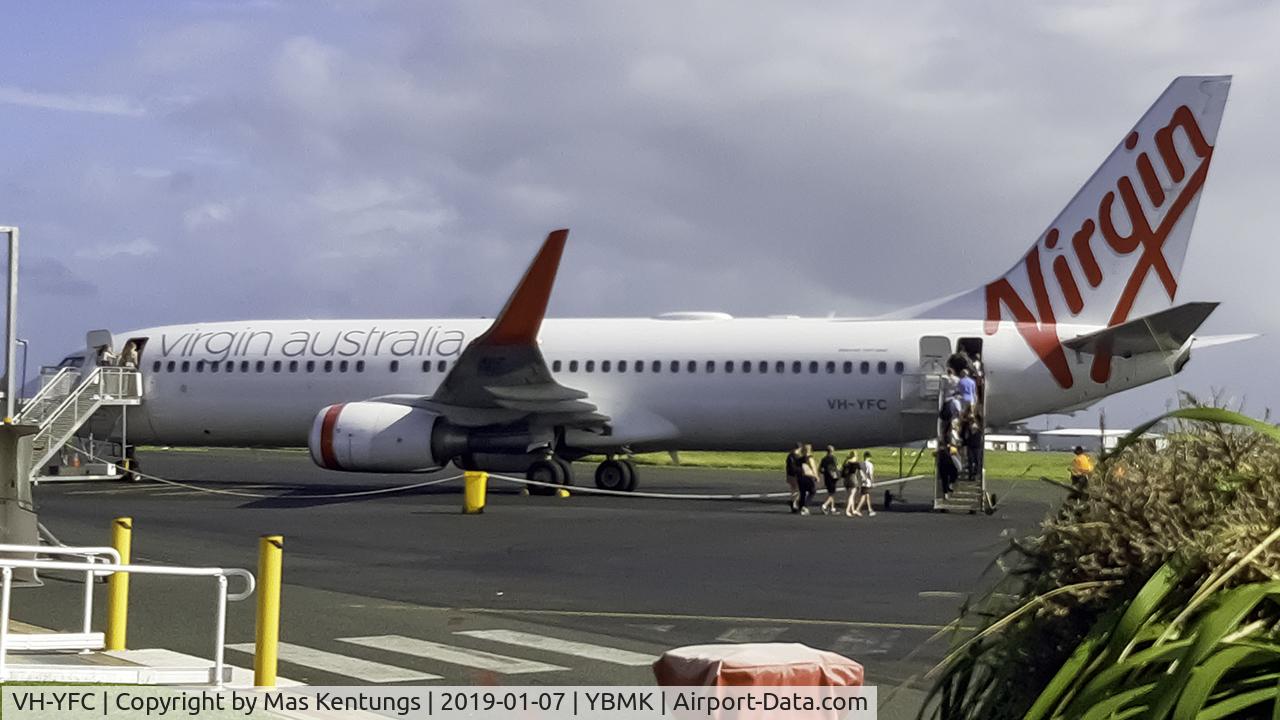 VH-YFC, 2011 Boeing 737-81D C/N 39413, This photo were taken on Mackay Airport