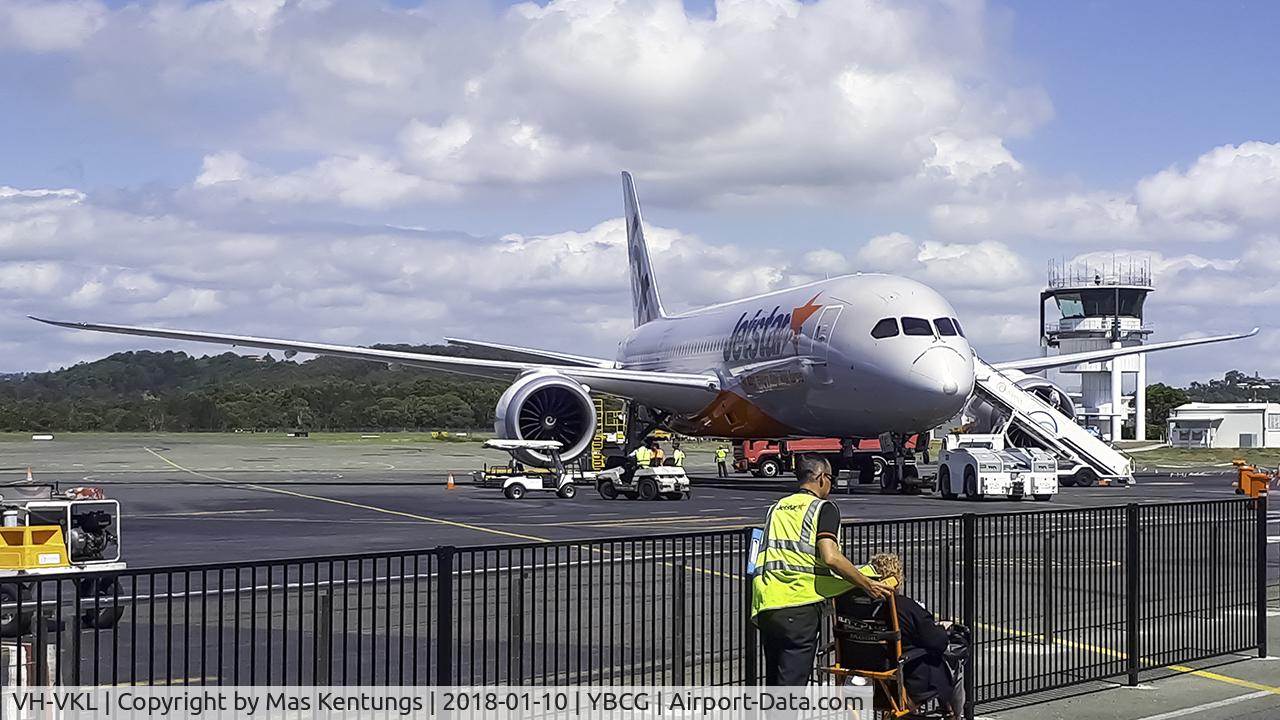 VH-VKL, 2015 Boeing 787-8 Dreamliner C/N 36238, this photo were taken at Gold Coast Aiport