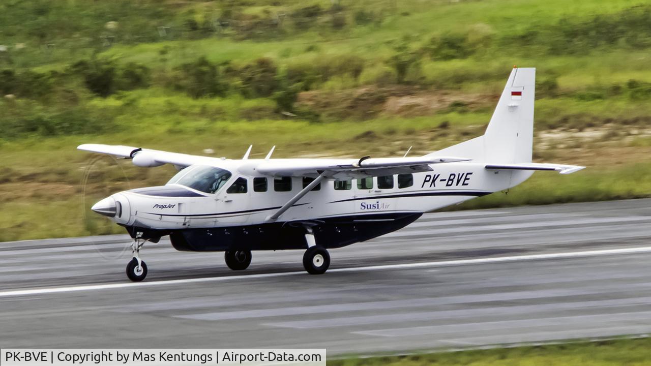 PK-BVE, 2009 Cessna 208B Grand Caravan C/N 208B2142, This photo were taken at Samarinda Airport