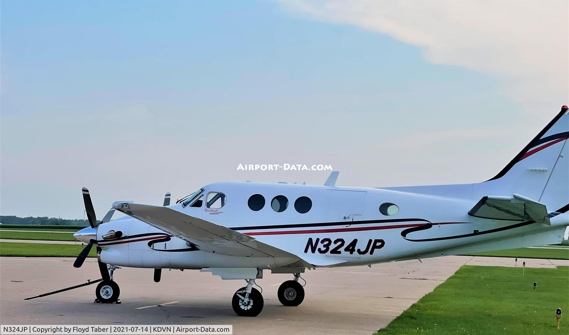 N324JP, Hawker Beechcraft Corp C90GTI King Air C/N LJ-1921, On the Carverramp Aero