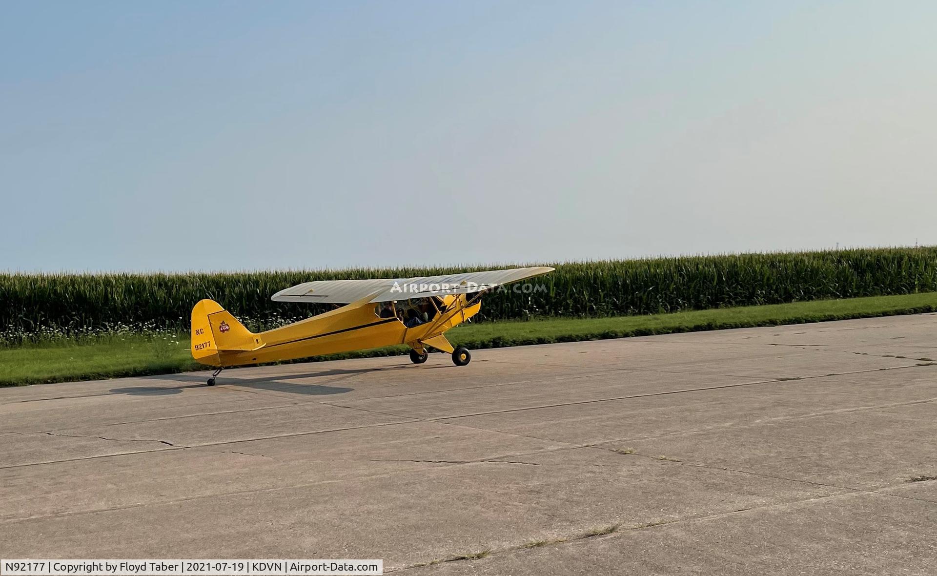 N92177, 1946 Piper J3C-65 Cub Cub C/N 16617, Headed for the runway