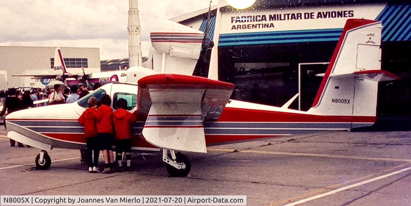 N8005X, Consolidated Aeronautics Inc. LAKE LA-4-200 C/N 1038, Le Bourget