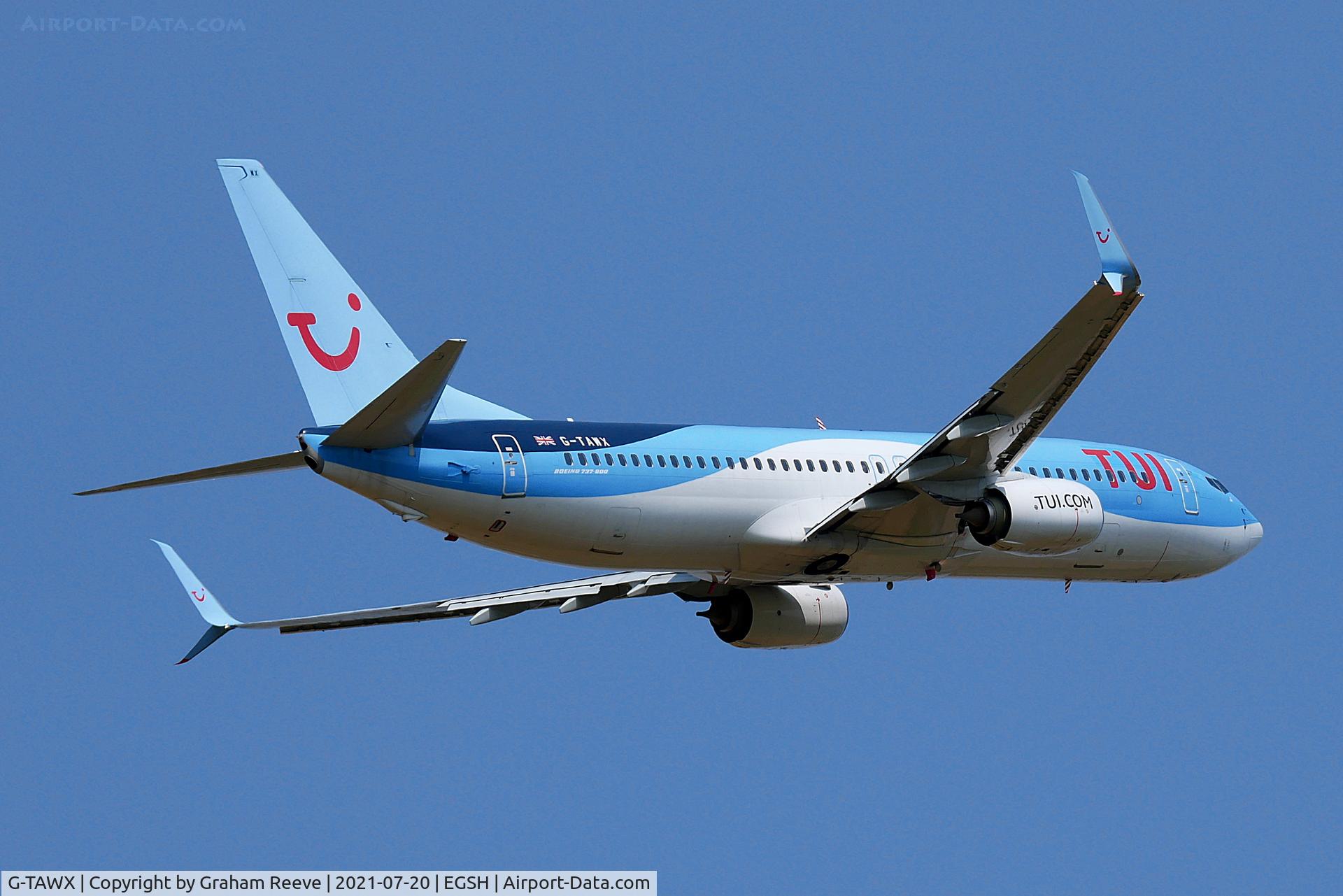 G-TAWX, 2013 Boeing 737-8K5 C/N 44272, Departing from Norwich.