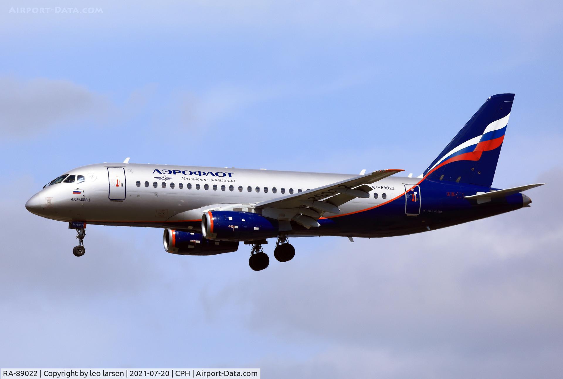 RA-89022, 2013 Sukhoi Superjet 100-95B C/N 95039, Copenhagen 20.7.2021