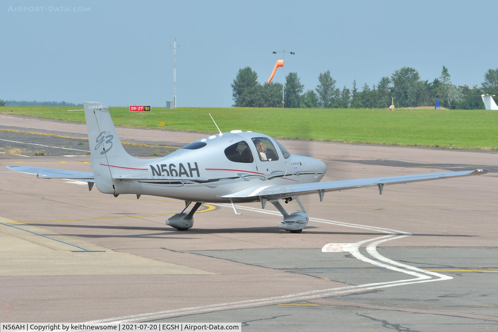 N56AH, 2007 Cirrus SR22 G3 GTS C/N 2781, Leaving Norwich.