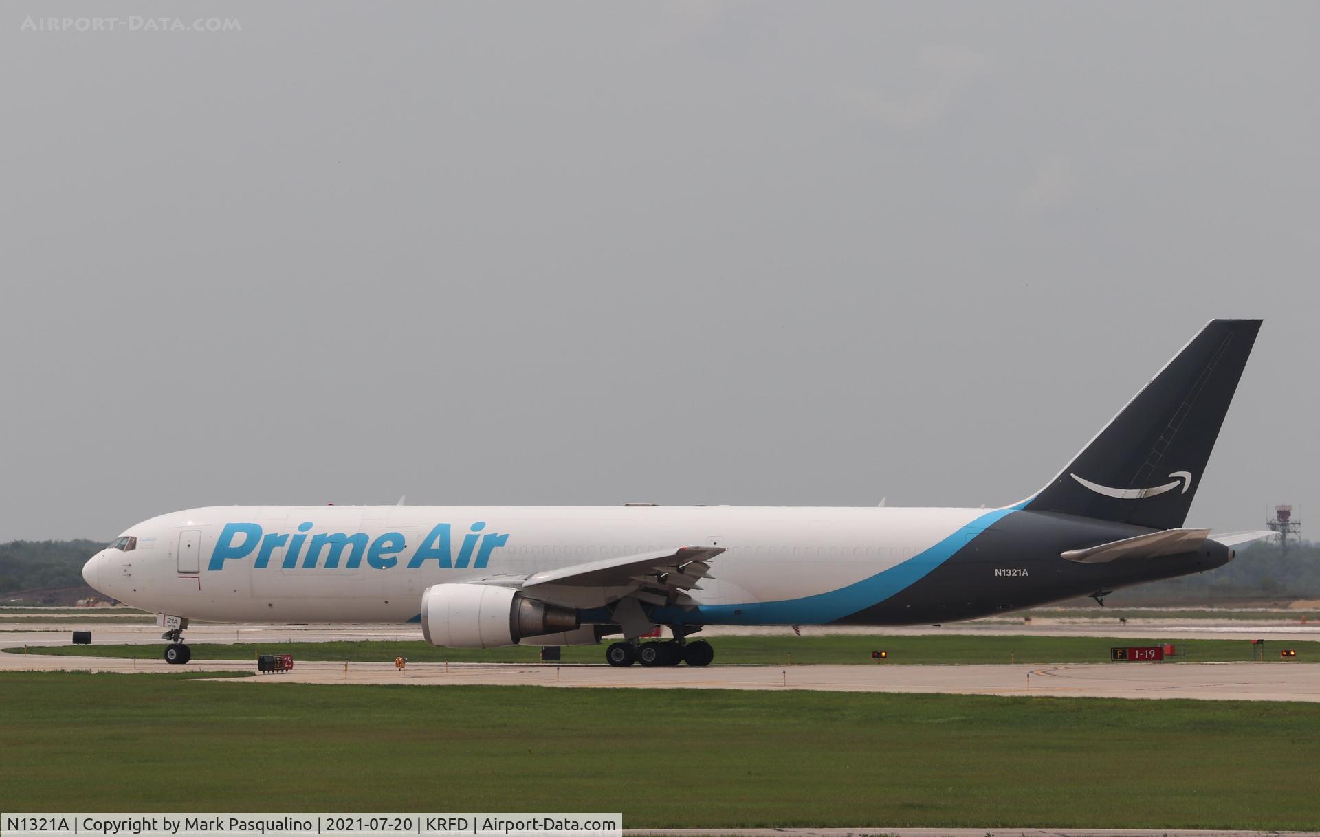 N1321A, 1995 Boeing 767-306/ER C/N 27957, Boeing 767-306/ER