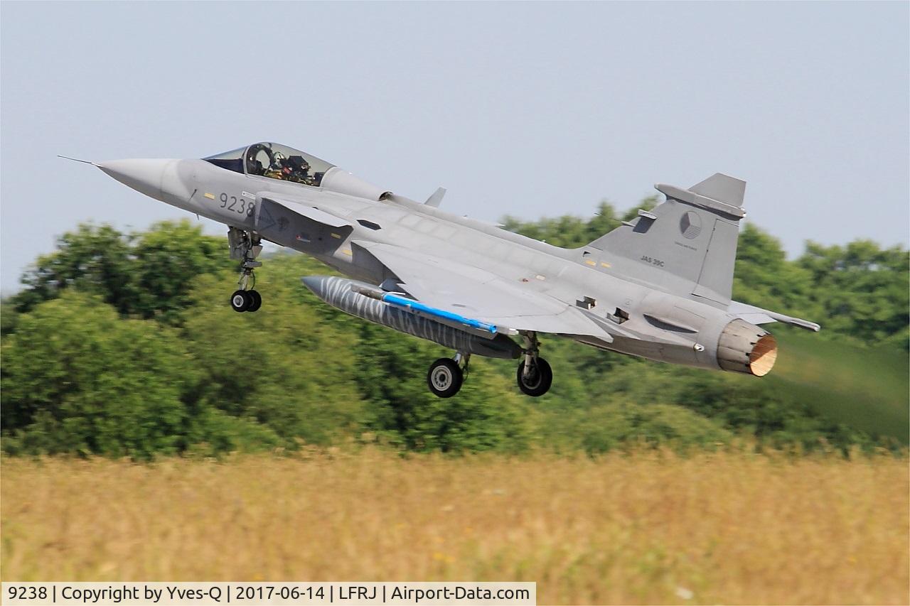 9238, Saab JAS-39C Gripen C/N 39238, Saab JAS-39C Gripen, Take off rwy 26, Landivisiau Naval Air Base (LFRJ) Tiger Meet 2017