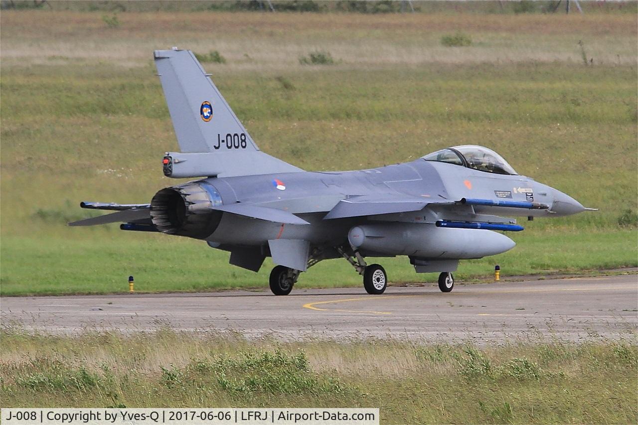 J-008, General Dynamics F-16AM Fighting Falcon C/N 6D-164, General Dynamics F-16AM Fighting Falcon, Taxiing to flight line, Landivisiau Naval Air Base (LFRJ) Tiger Meet 2017