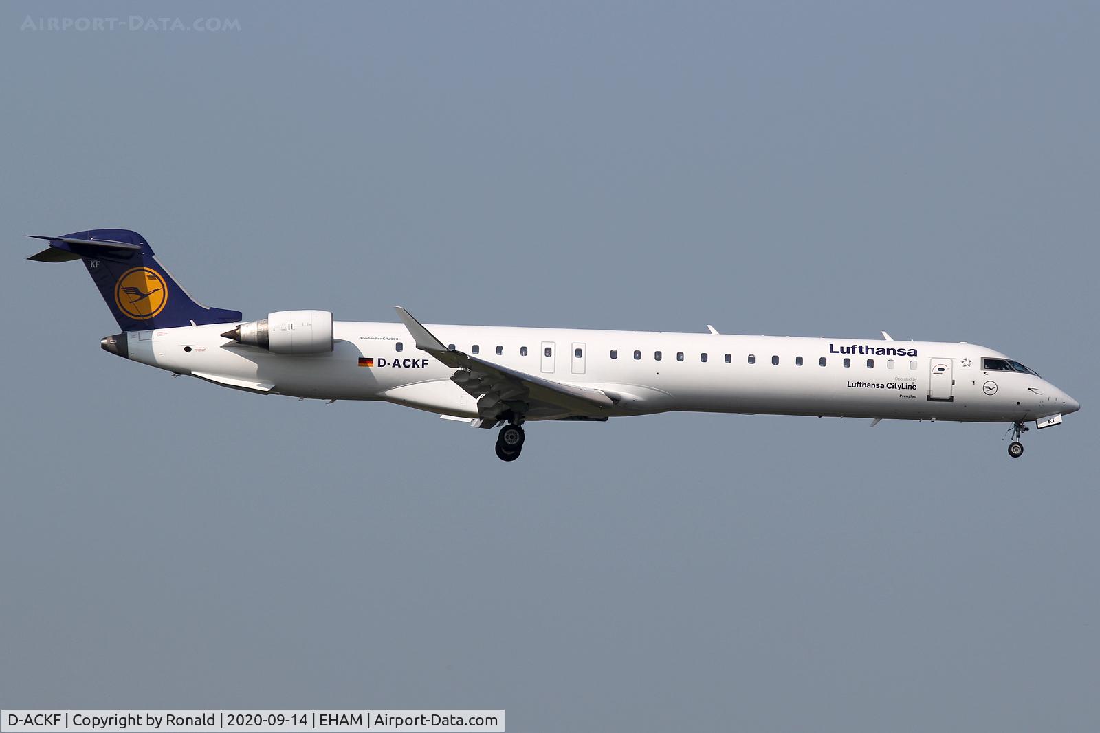 D-ACKF, 2006 Bombardier CRJ-900LR (CL-600-2D24) C/N 15083, at spl