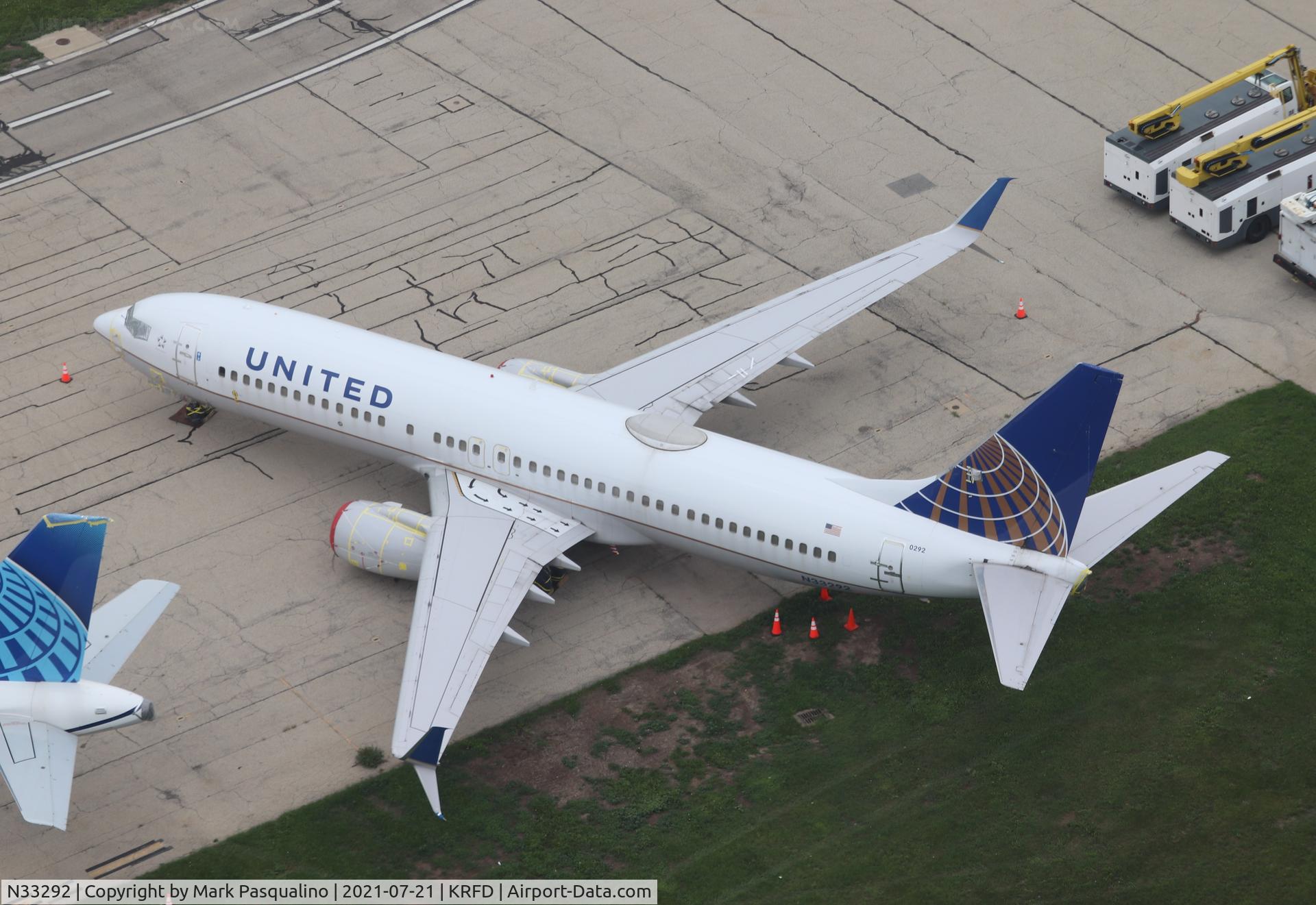 N33292, 2004 Boeing 737-824 C/N 33455, Boeing 737-824