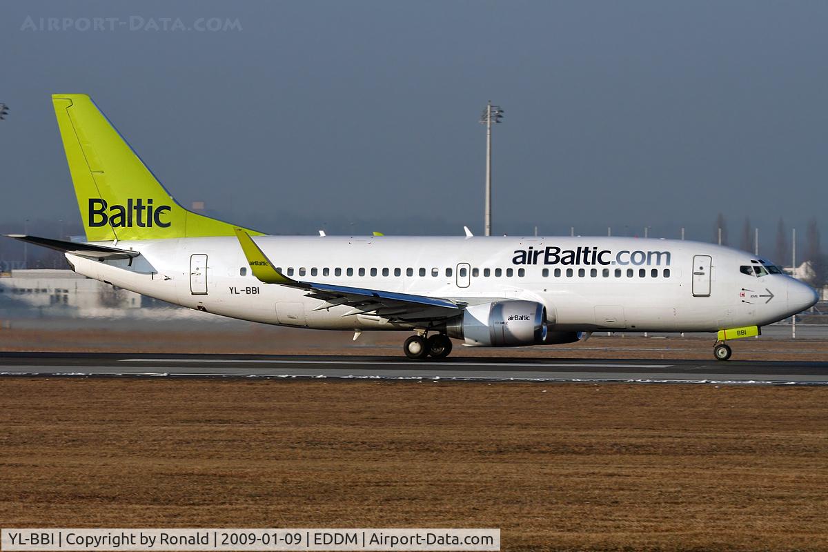 YL-BBI, 1995 Boeing 737-33A C/N 27454, at muc