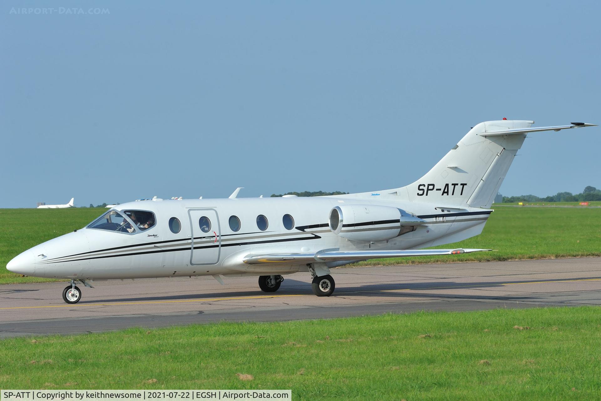 SP-ATT, 2006 Raytheon Beechjet 400A C/N RK-480, Arriving at Norwich with later colour scheme.