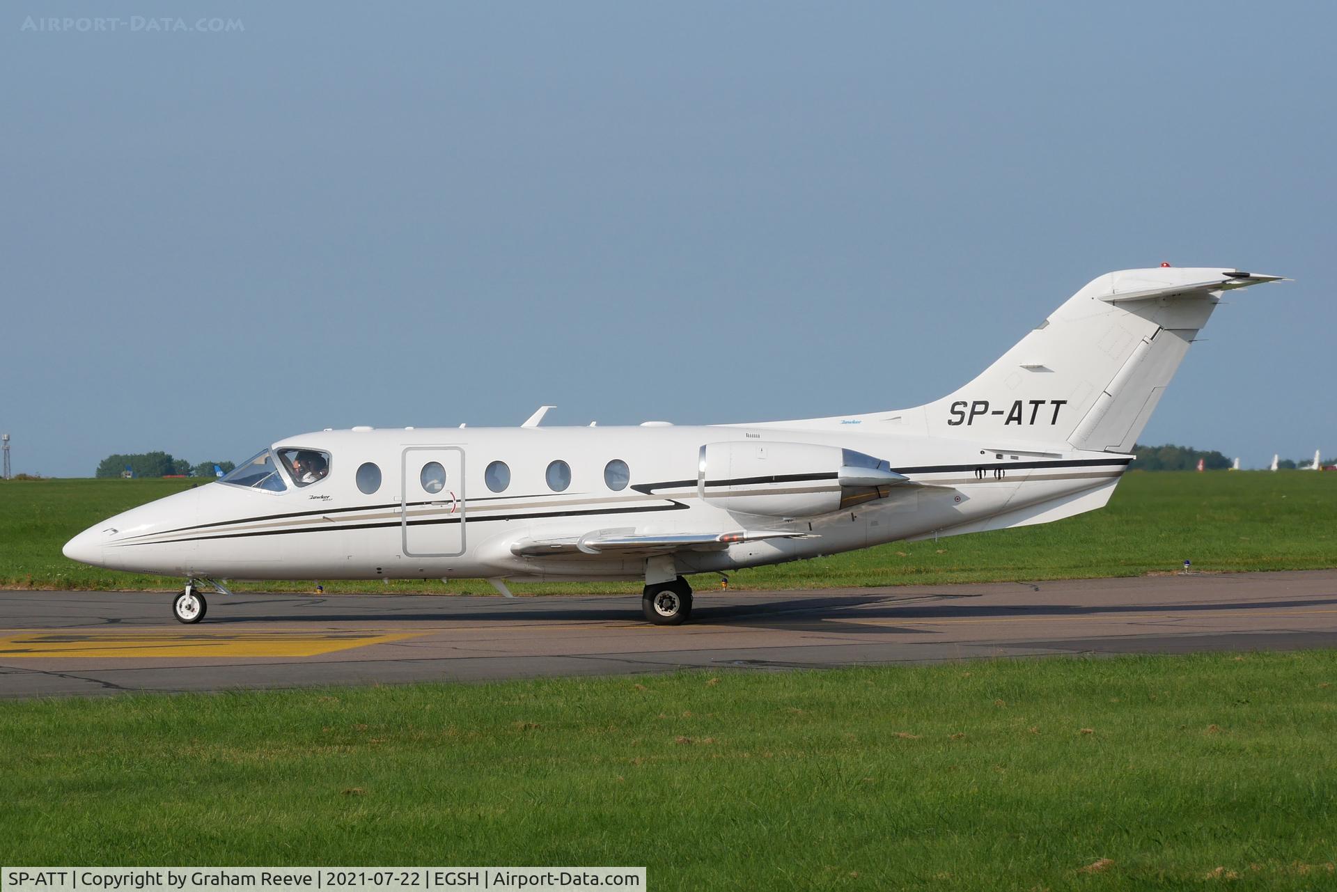 SP-ATT, 2006 Raytheon Beechjet 400A C/N RK-480, Just landed at Norwich.