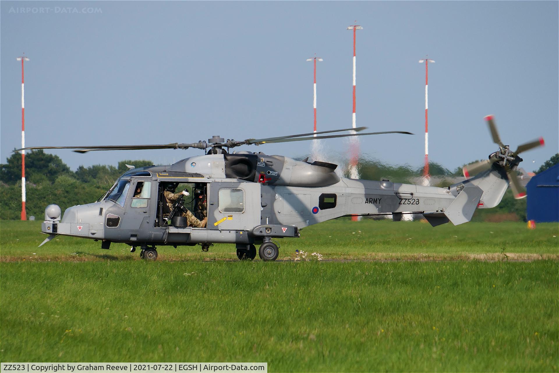 ZZ523, AgustaWestland AW-159 Wildcat AH.1 C/N 530, Departing from Norwich.