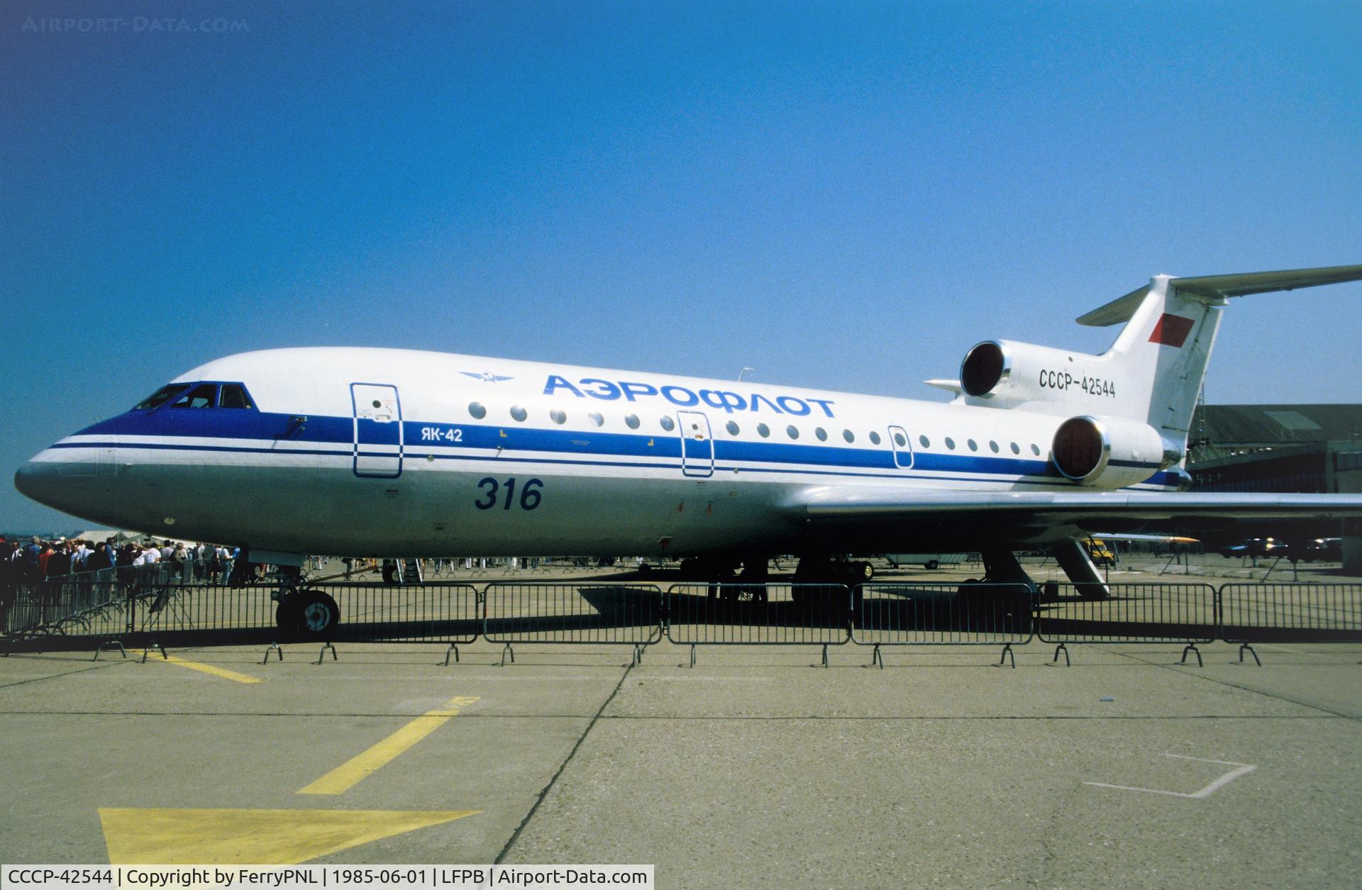 CCCP-42544, 1985 Yakovlev Yak-42 C/N 11151004, Yakovlev demo YAK-42