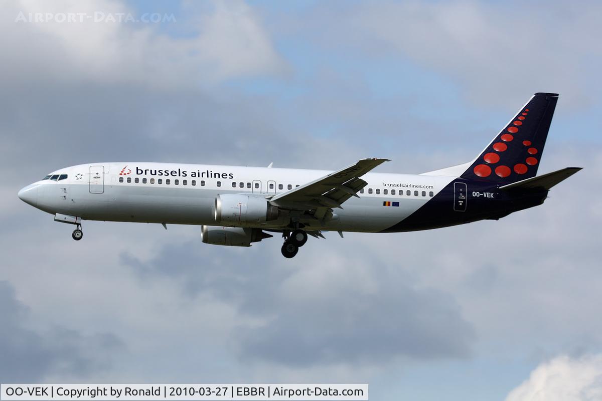 OO-VEK, 1989 Boeing 737-405 C/N 24270, at bru