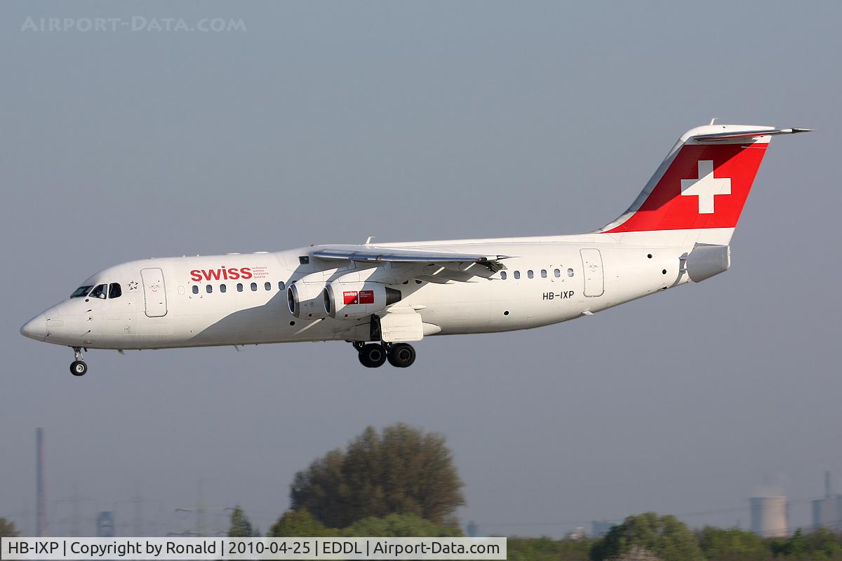 HB-IXP, 1996 British Aerospace Avro 146-RJ100 C/N E3283, at dus