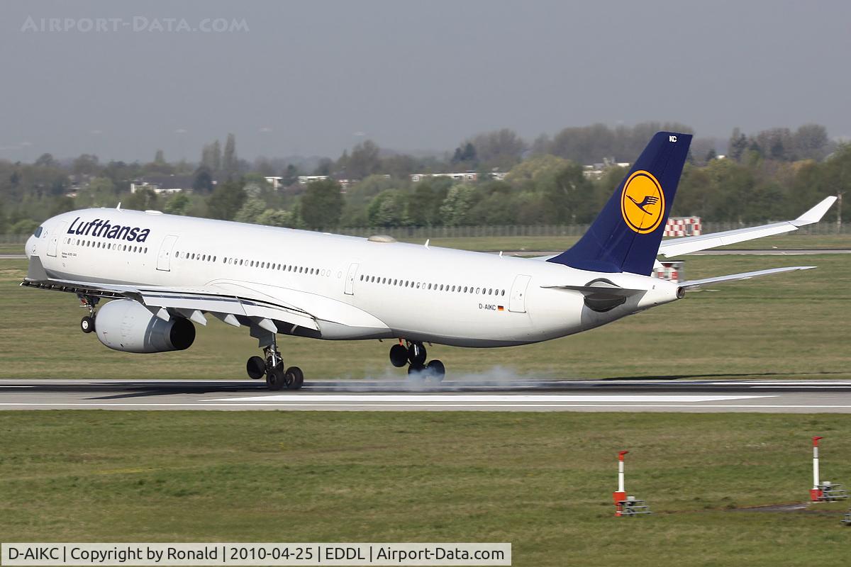 D-AIKC, 2004 Airbus A330-343X C/N 579, at dus