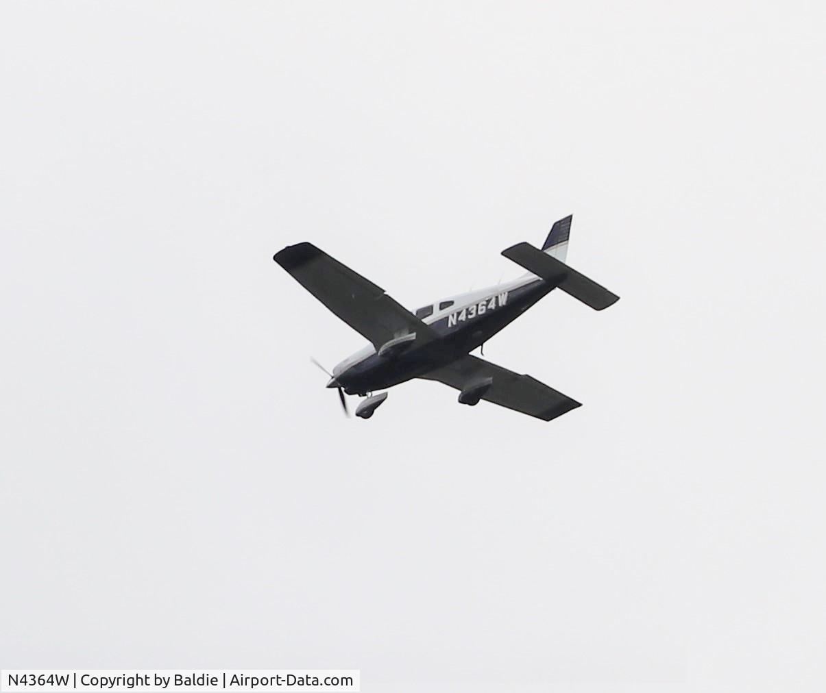 N4364W, 1984 Piper PA-28-236 Dakota C/N 28-8411020, over head