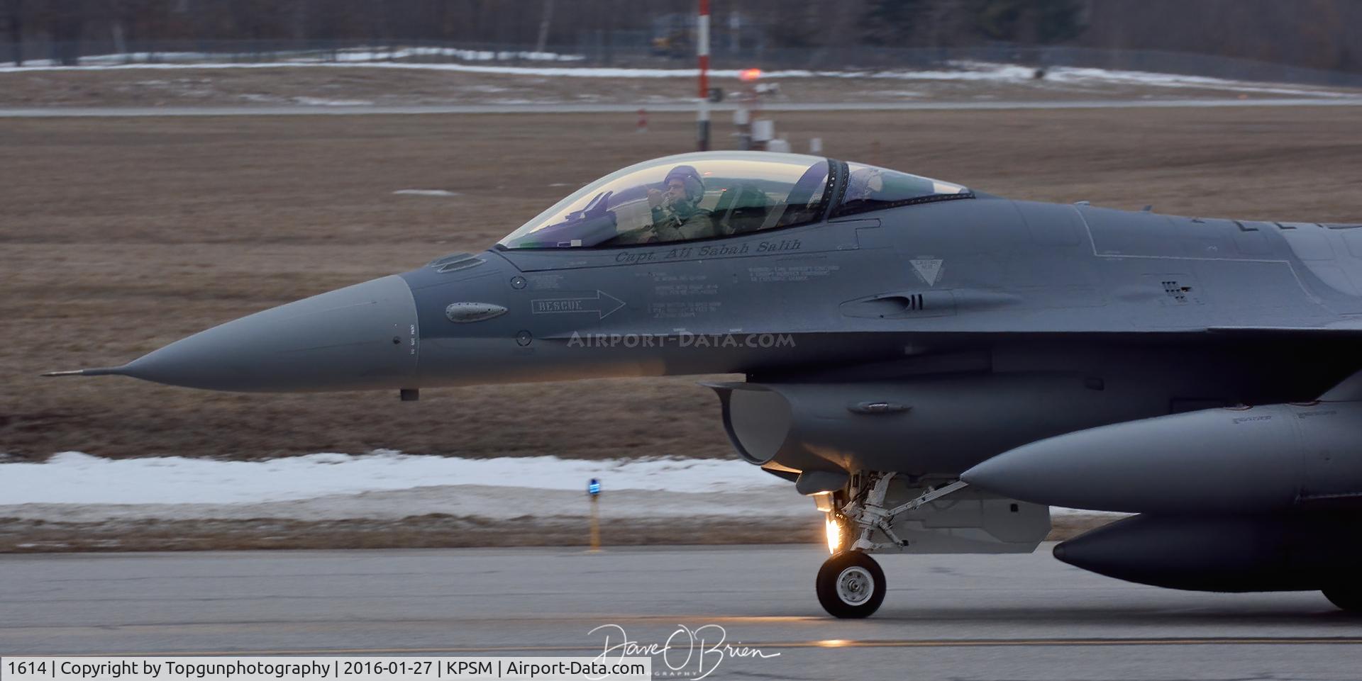1614, 2015 Lockheed Martin F-16C Fighting Falcon C/N RA-08, Iraqi F-16 off to be delivered