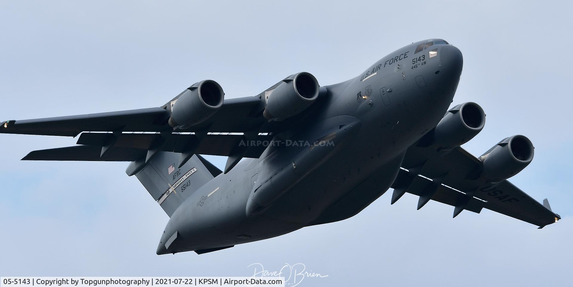 05-5143, 2005 Boeing C-17A Globemaster III C/N 50151/F150/P143, REACH991 departing RW16