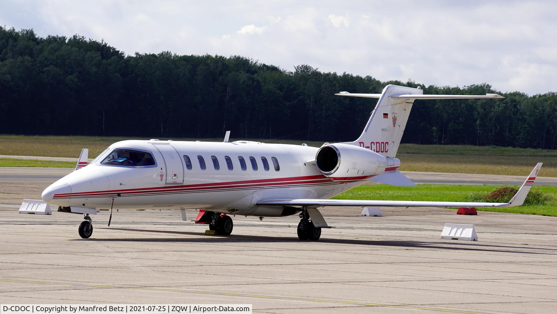 D-CDOC, 1998 Learjet 45 C/N 45-018, Besucher