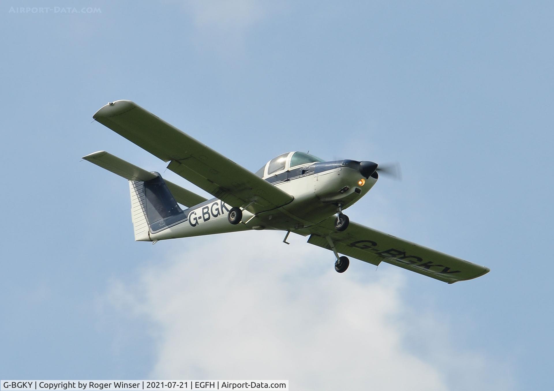 G-BGKY, 1978 Piper PA-38-112 Tomahawk Tomahawk C/N 38-78A0737, Resident Tomahawk operated by Cambrian Flying Club finals Runway 10.