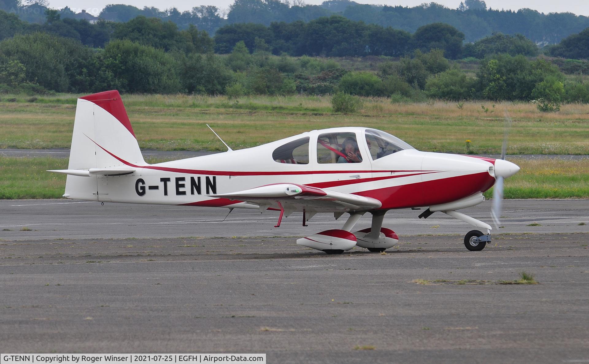 G-TENN, 2016 Vans RV-10 C/N LAA 339-15222, Resident RV-10.