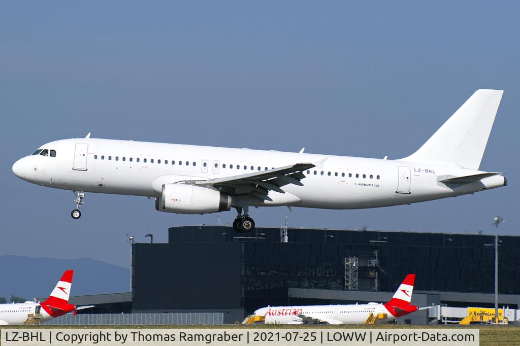 LZ-BHL, 2006 Airbus A320-200 C/N 2987, BH Air Airbus A320