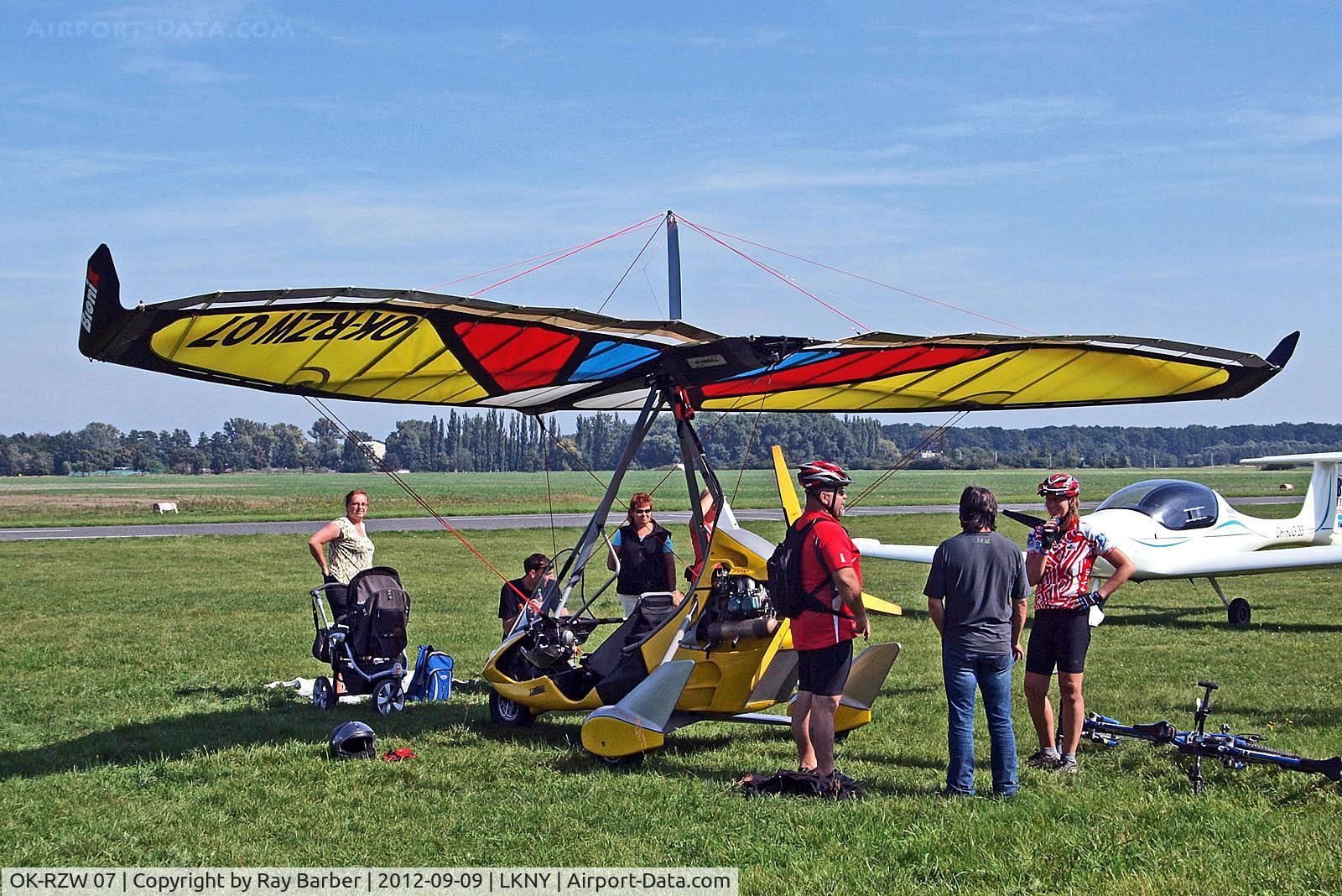 OK-RZW 07, Air Creation Tanarg 912/BioniX C/N A12006-12005, OK-RZW 07   Air Creation Tanarg 912/BioniX [A12006-12005] Nymburk~OK 09/09/2012