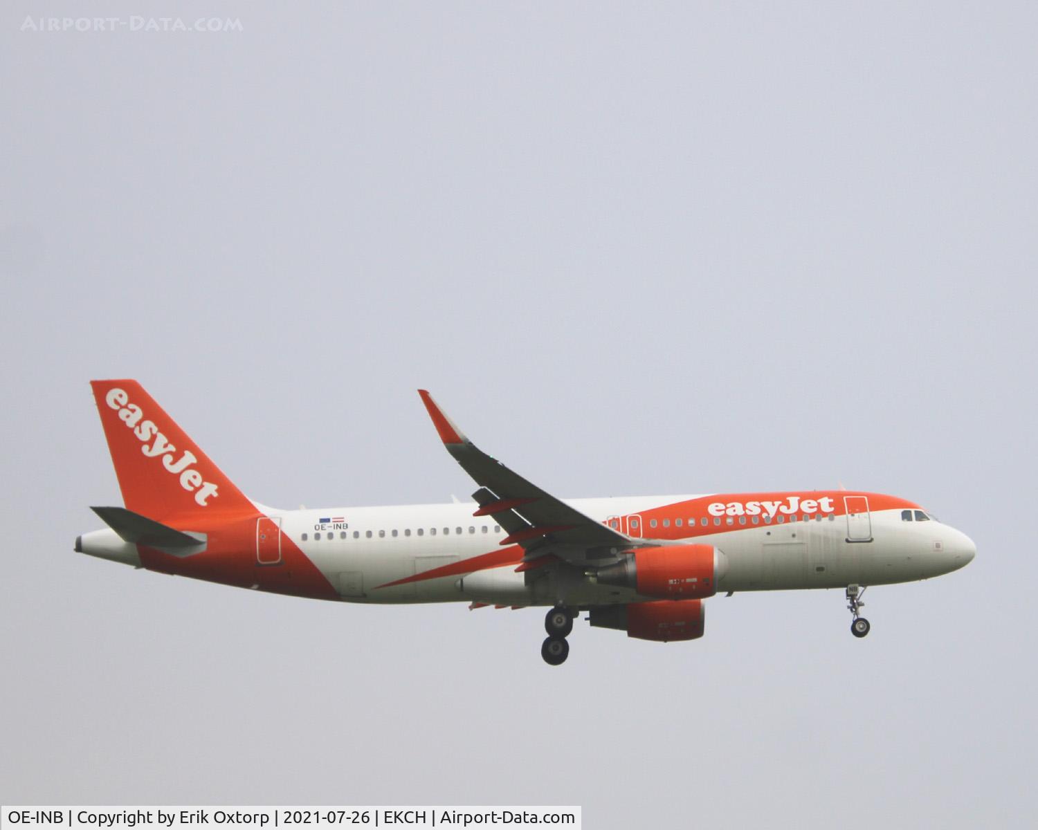 OE-INB, 2017 Airbus A320-214 C/N 7730, OE-INB landing rw 04L