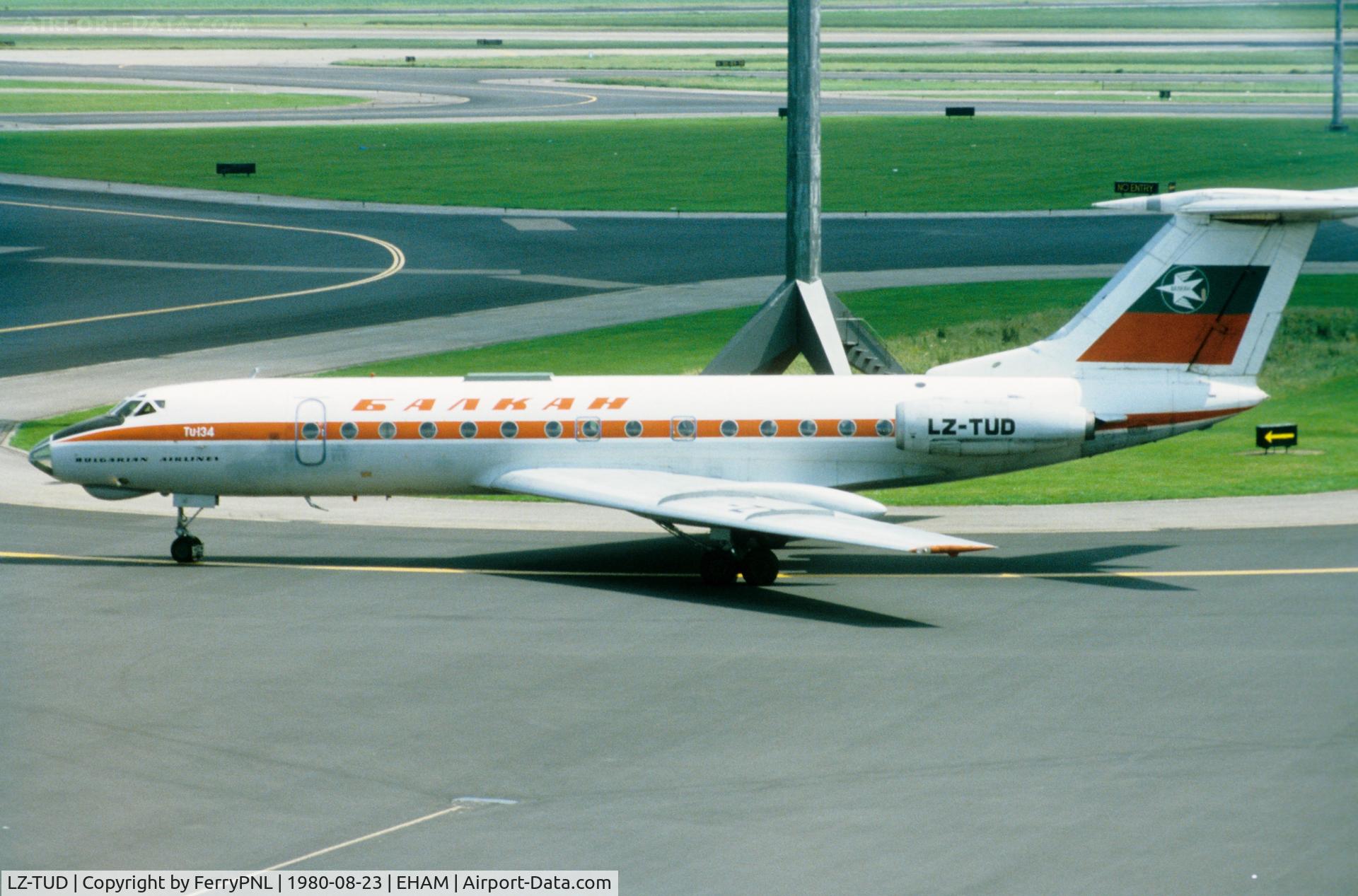 LZ-TUD, 1969 Tupolev Tu-134 C/N 9350808, Balkan Tu134
