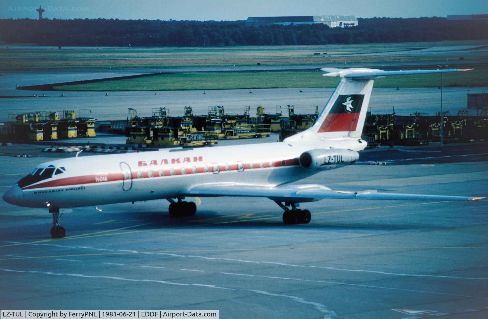 LZ-TUL, 1974 Tupolev Tu-134A C/N 02303, Balkan Tu134