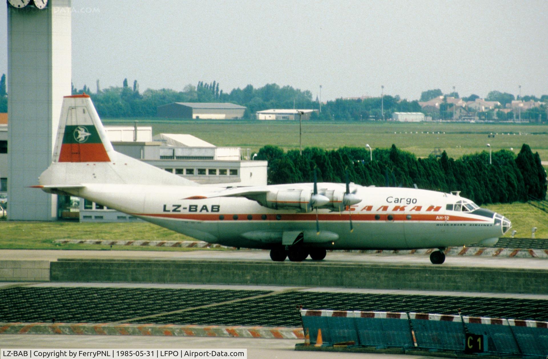 LZ-BAB, 1968 Antonov An-12B C/N 8346002, Balkan An12 taxiing in Orly