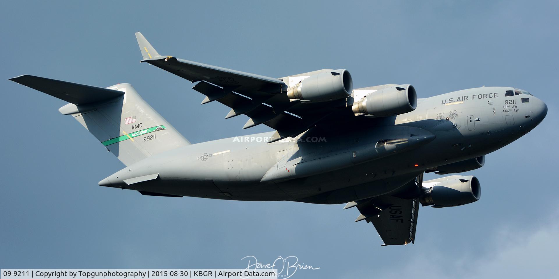 09-9211, 2009 Boeing C-17A Globemaster III C/N P-211, REACH531 departing Bangor