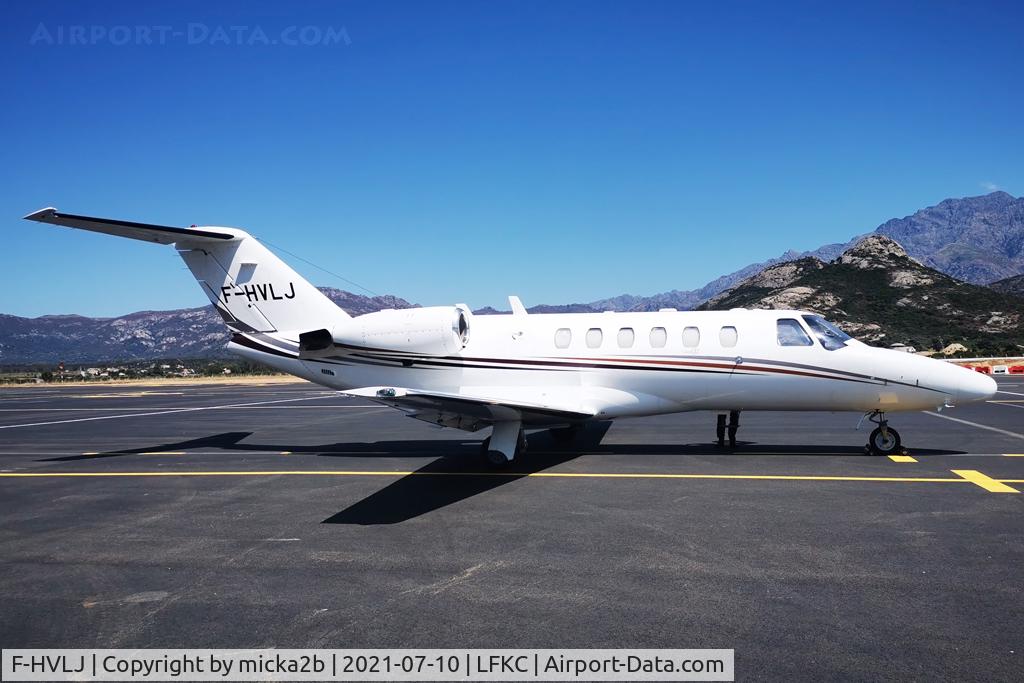 F-HVLJ, 2002 Cessna 525A CitationJet CJ2 C/N 525A-0164, Parked