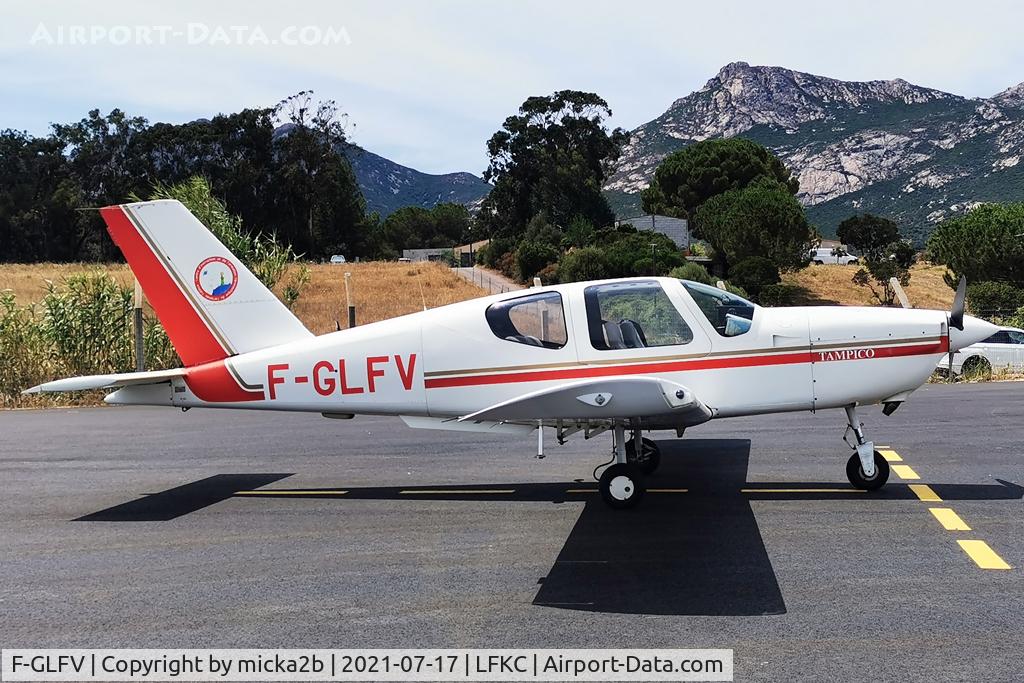 F-GLFV, Socata TB-9 Tampico C/N 1471, Parked