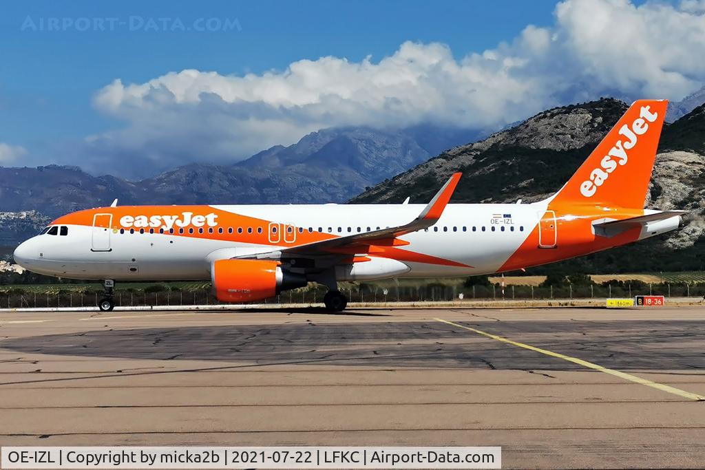 OE-IZL, 2016 Airbus A320-214 C/N 6927, Taxiing