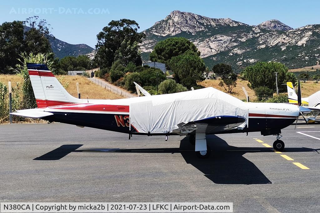N380CA, 1999 Piper PA-32R-301T Turbo Saratoga C/N 3257080, Parked