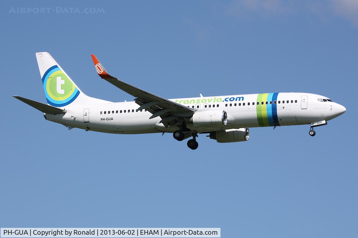 PH-GUA, 2010 Boeing 737-8EH C/N 37601, at spl