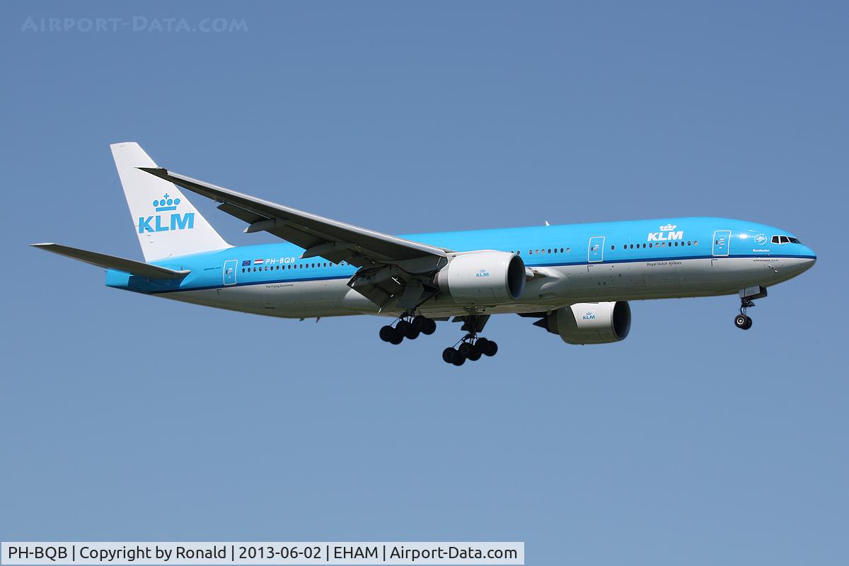 PH-BQB, 2003 Boeing 777-206/ER C/N 33712, at spl