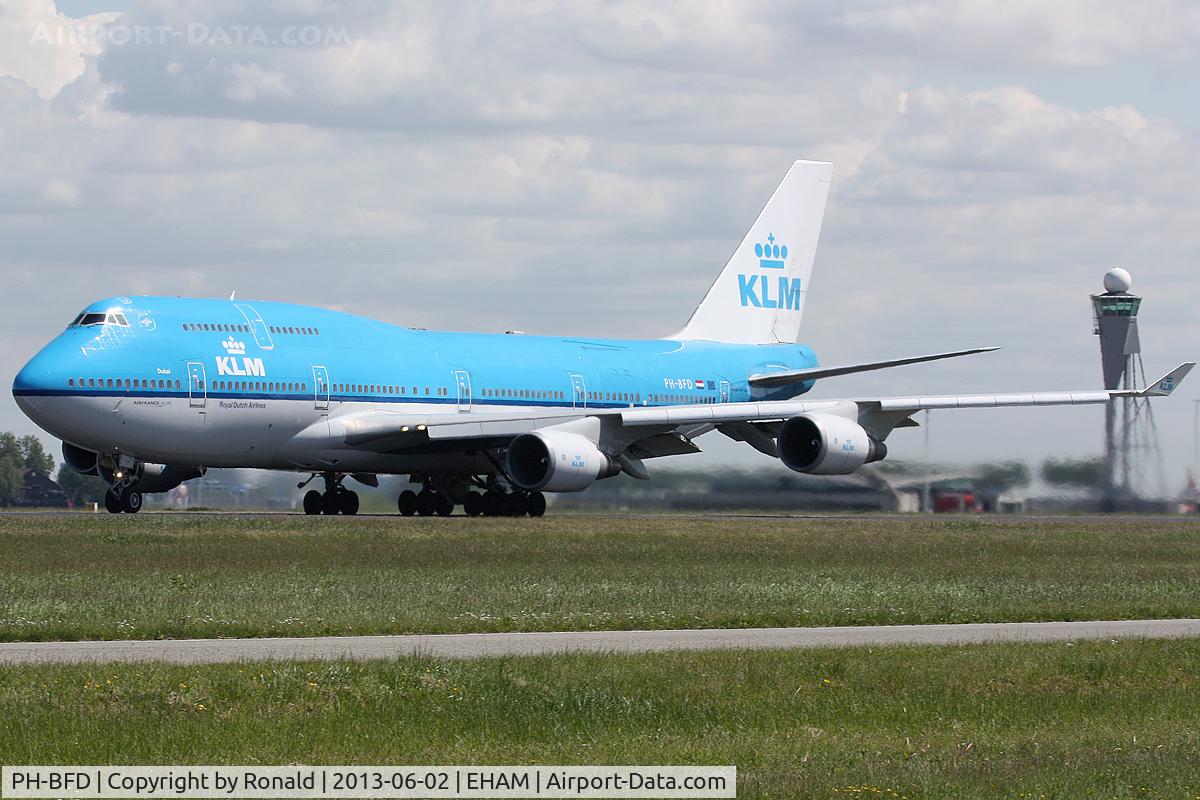 PH-BFD, 1989 Boeing 747-406BC C/N 24001, at spl